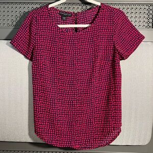 Short Sleeve Crew Neck Blouse